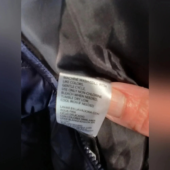 Florida Gators Quilted Vest Womens Medium NWT Tailgating Sports Outdoors - Picture 7 of 7